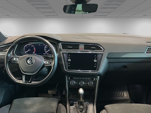 Volkswagen Tiguan 7 of 14