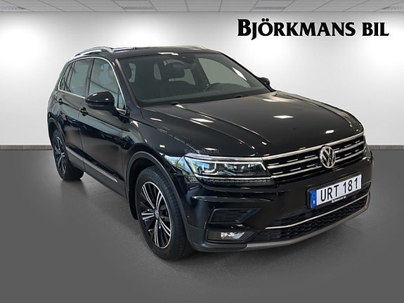 Volkswagen Tiguan 3 of 14
