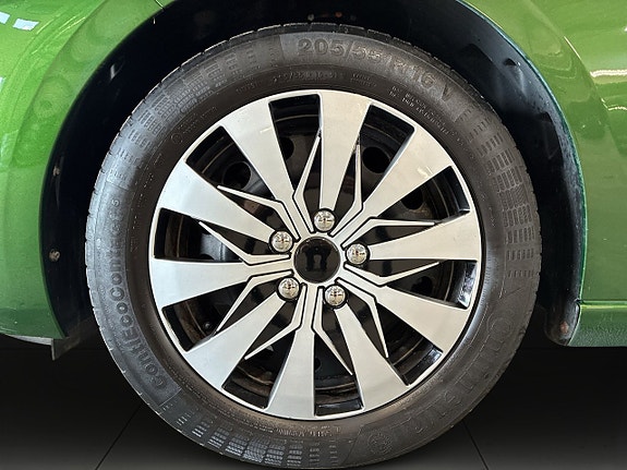Peugeot 308 14 of 20