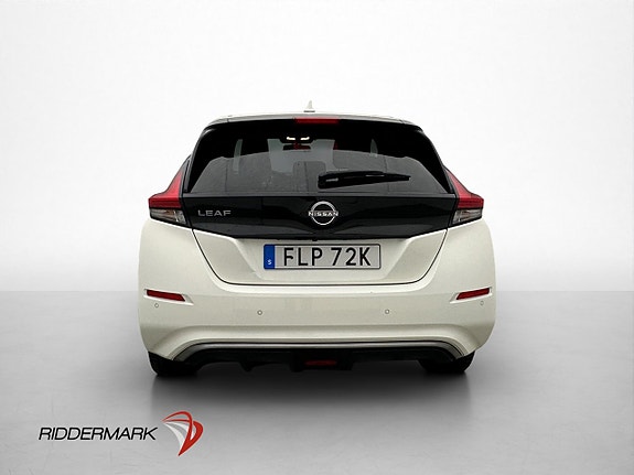 Nissan Leaf 8 of 30