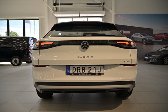 Volkswagen T-Roc 9 of 25