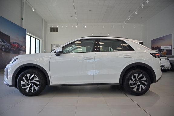 Volkswagen T-Roc 7 of 25