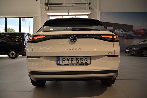 Volkswagen T-Roc 9 of 25