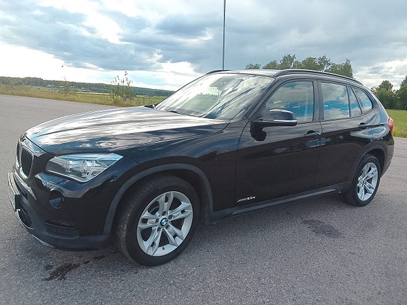 BMW X1 2 of 5