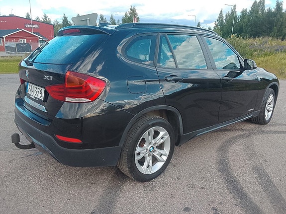 BMW X1 5 of 5