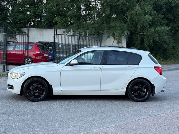 BMW 120d 5 of 23