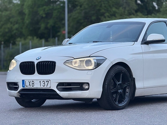 BMW 120d 2 of 23