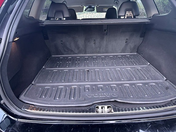 Volvo XC60 5 of 5
