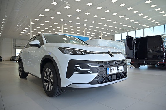 Volkswagen T-Roc 4 of 25