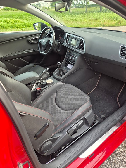 Seat Leon 6 of 7