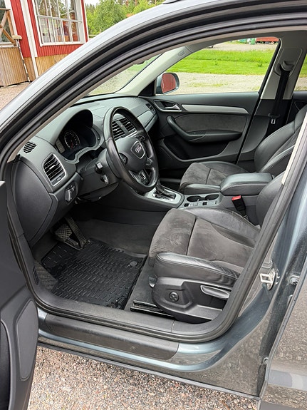 Audi Q3 5 of 5