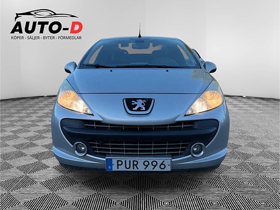 Peugeot 207 CC 2 of 13