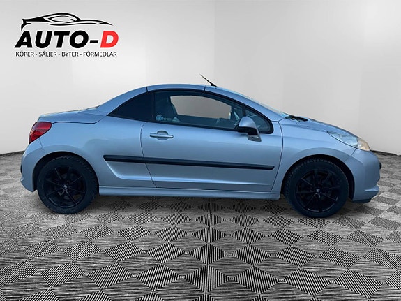 Peugeot 207 CC 4 of 13