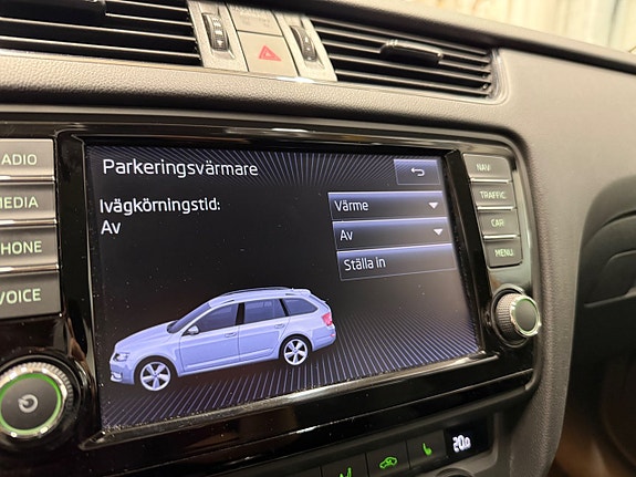 Skoda Octavia 11 of 17
