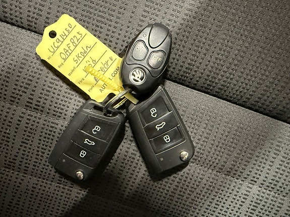 Skoda Octavia 12 of 17