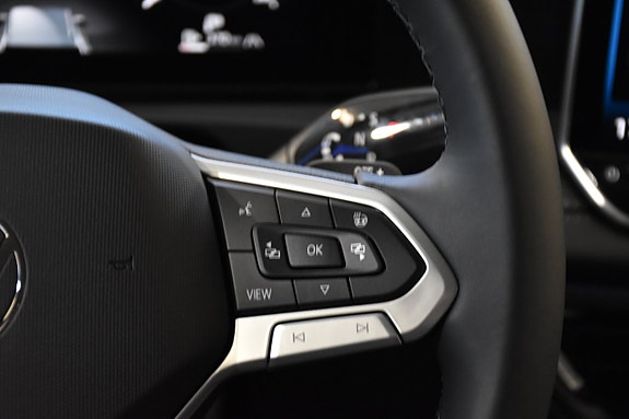 Volkswagen Tiguan 11 of 14