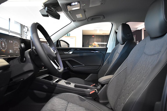 Volkswagen Tiguan 12 of 14
