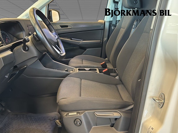 Volkswagen Caddy Maxi 8 of 14