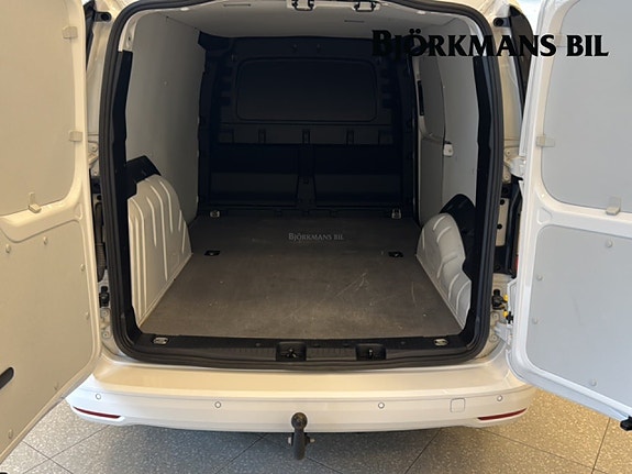 Volkswagen Caddy Maxi 14 of 14