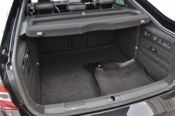 Skoda Superb 17 of 19