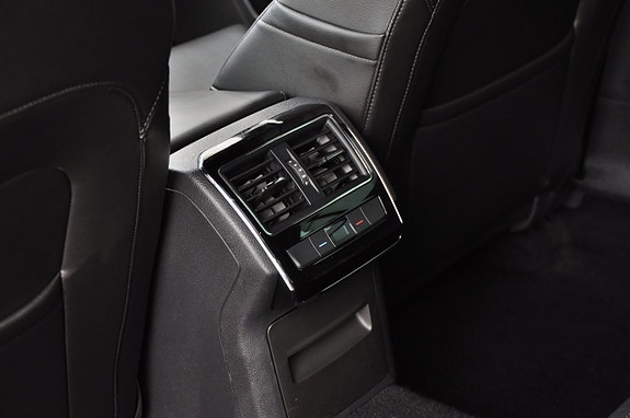Skoda Superb 16 of 19