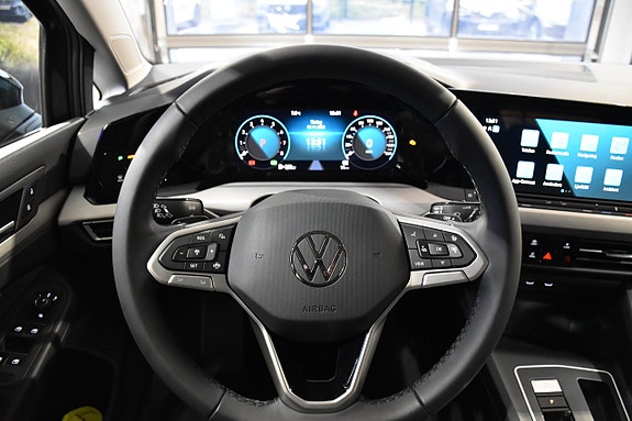 Volkswagen Golf I 8 of 18