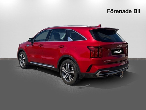 Kia Sorento 6 of 24