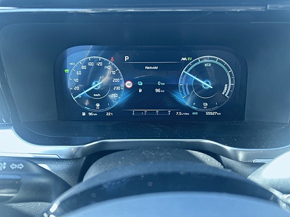Kia Sorento 10 of 24