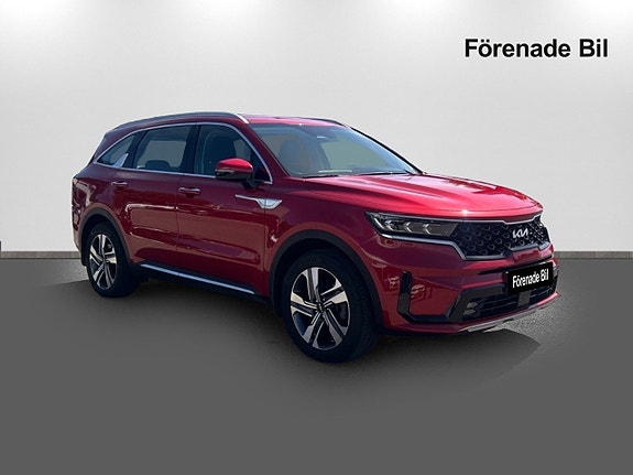 Kia Sorento 3 of 5