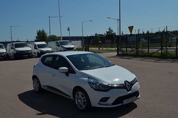 Renault Clio 7 of 15