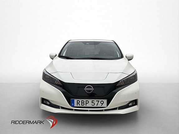 Nissan Leaf 3 of 5