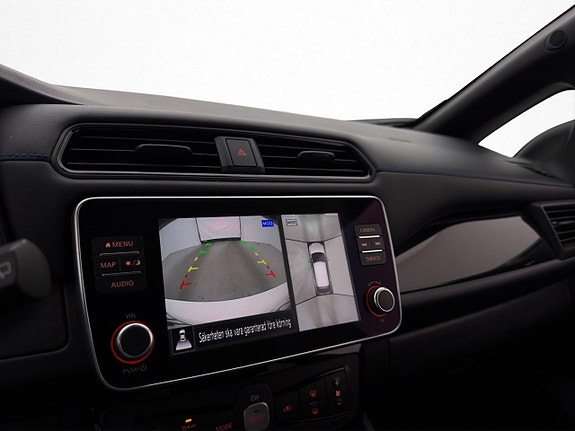Nissan Leaf 24 of 30