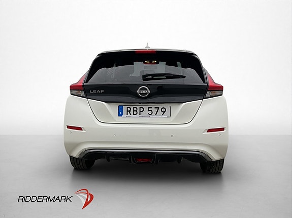 Nissan Leaf 8 of 30