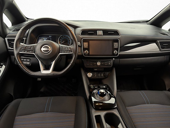 Nissan Leaf 13 of 30