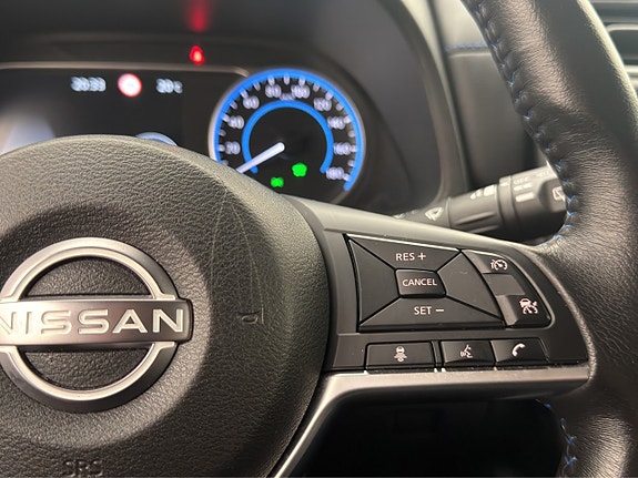 Nissan Leaf 22 of 30