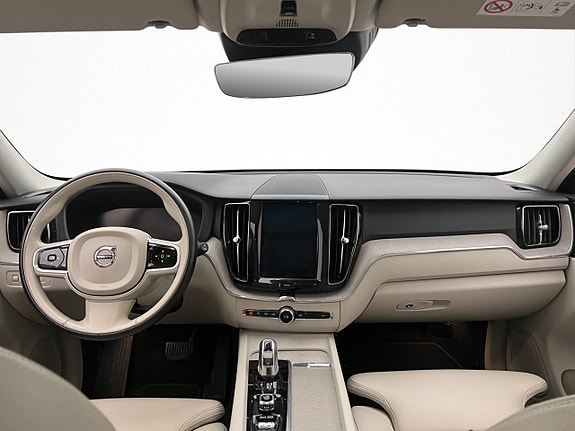 Volvo XC60 16 of 30