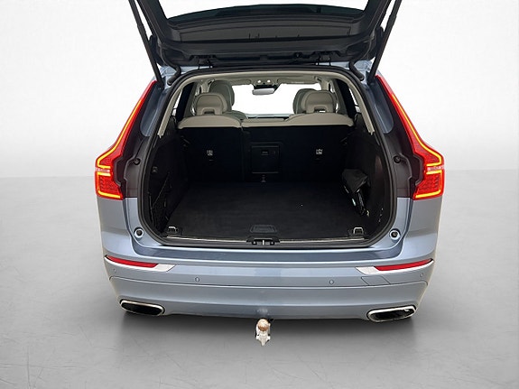 Volvo XC60 11 of 30