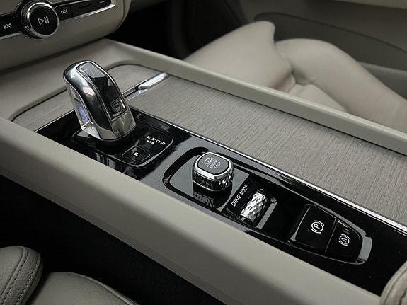 Volvo XC60 28 of 30
