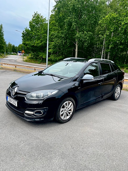 Renault Megane III 2 of 5