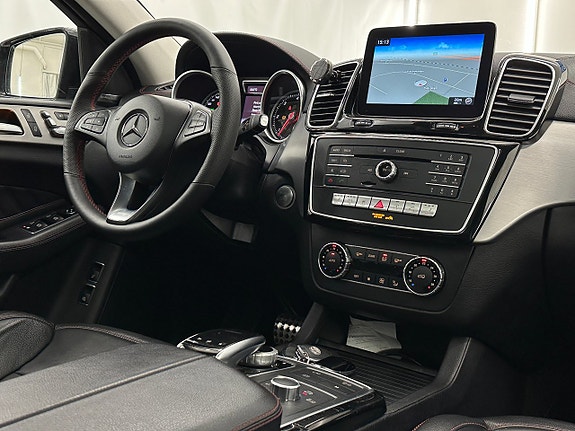 Mercedes-Benz GLE350 d 13 of 23