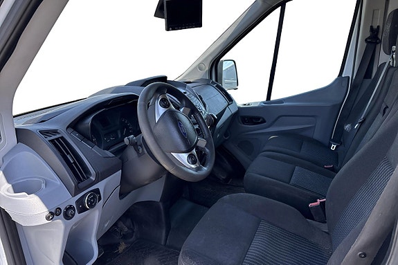 Ford Transit 6 of 12