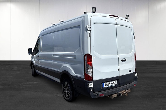 Ford Transit 3 of 5