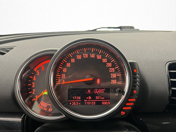 MINI Clubman Cooper SD 19 of 30