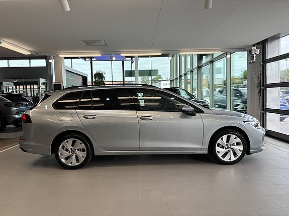 Volkswagen Golf I 7 of 9