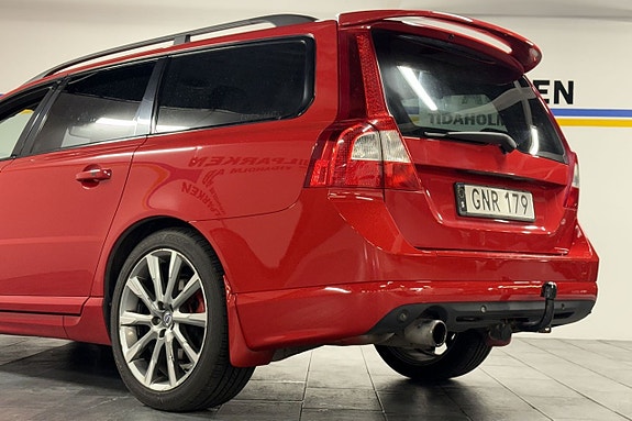 Volvo V70 12 of 24