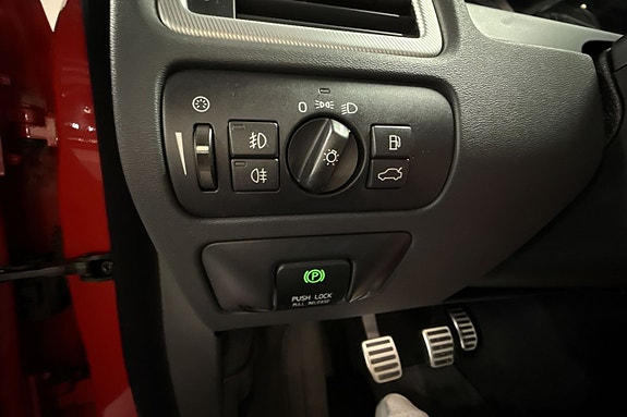 Volvo V70 18 of 24