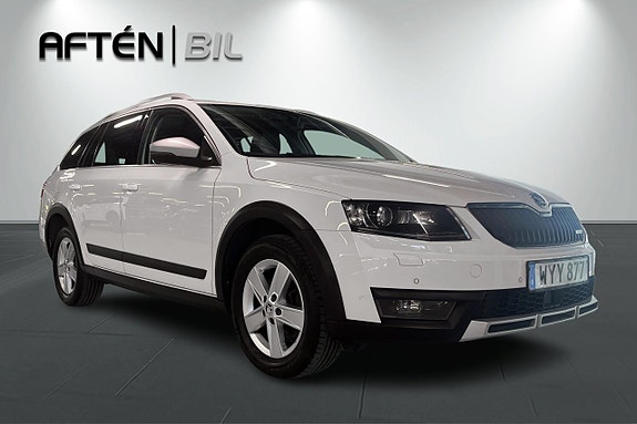 Skoda Octavia Scout 4 of 5