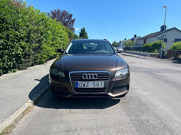 Audi A4 2 of 8