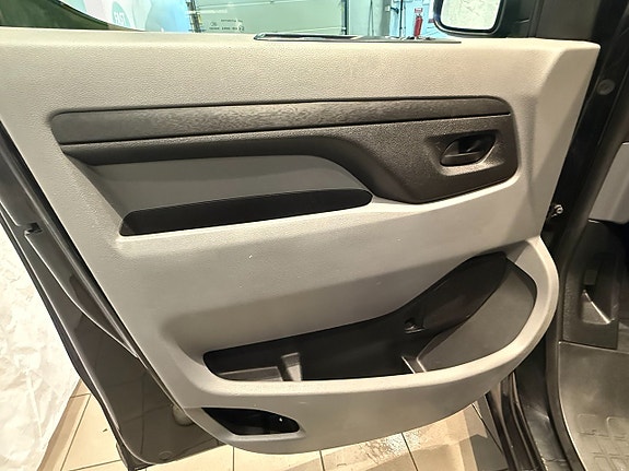 Peugeot Expert 7 of 11
