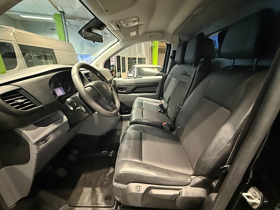 Peugeot Expert 8 of 11
